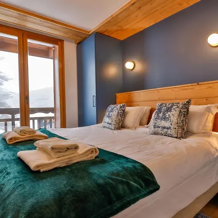 Peak - Saskia 302 - Sensational New - 3 Bedroom, 3 Bathroom Vaujany